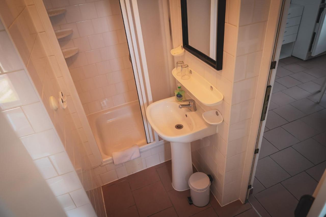 רומבורק Hotel Apartment Faraon מראה חיצוני תמונה